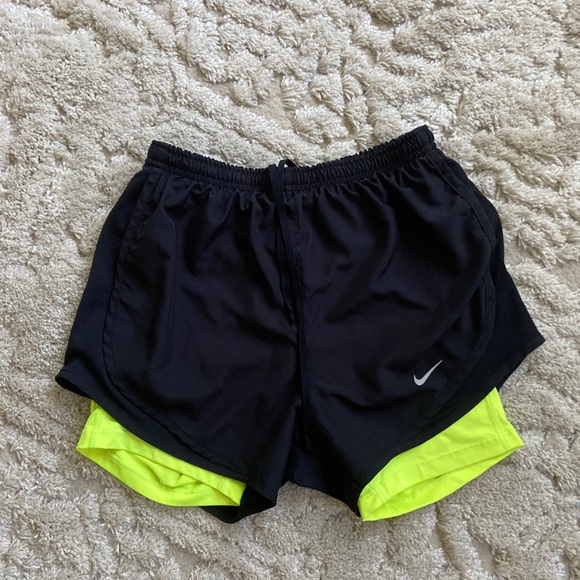 Nike Pants - Nike dri-fit shorts